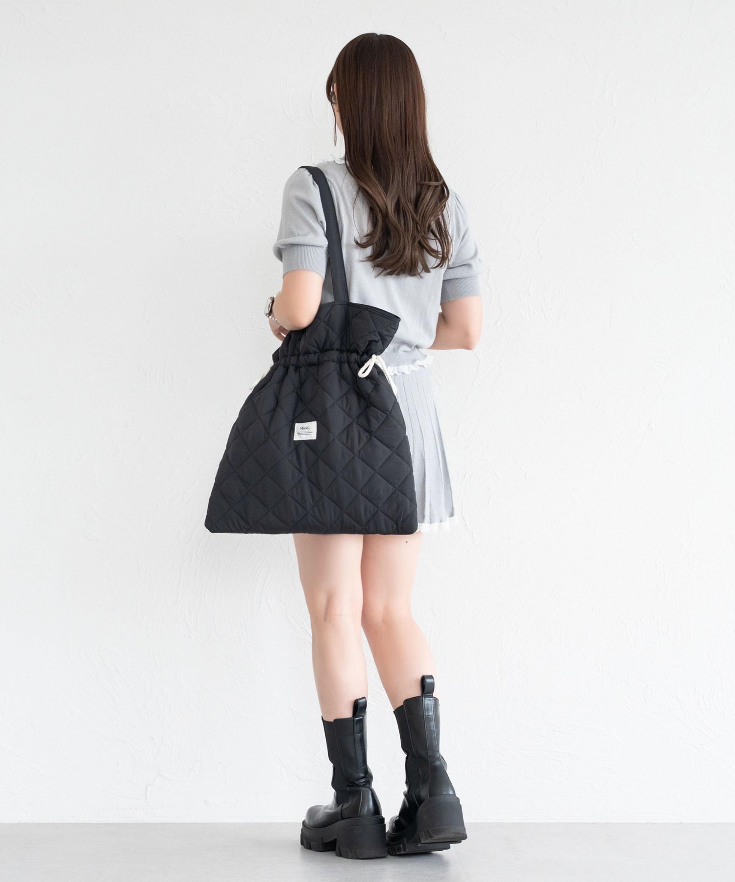 キルティングバッグ ふんわり優美な巾着トートバッグ
