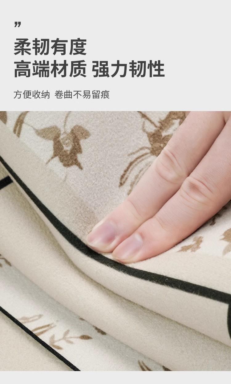 軽やかなデザインのキッチンマット 吸水性抜群で滑り止め付き おしゃれで実用的な長条型
