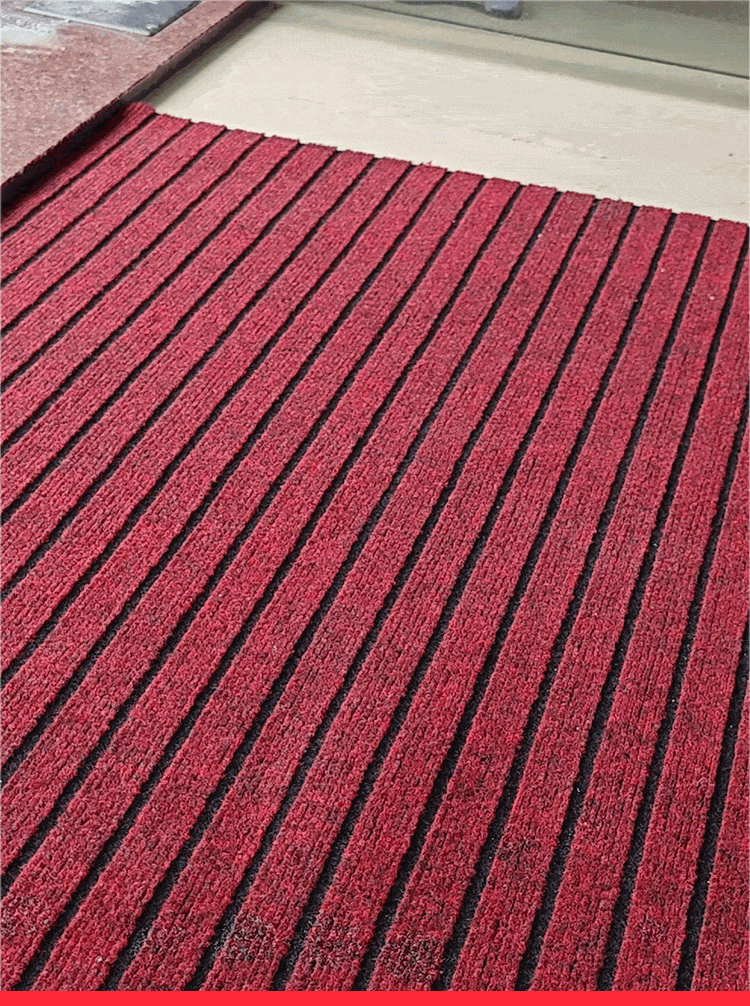 キッチンで使える防滑マット 汚れを防ぎ水分も吸収する優れもの