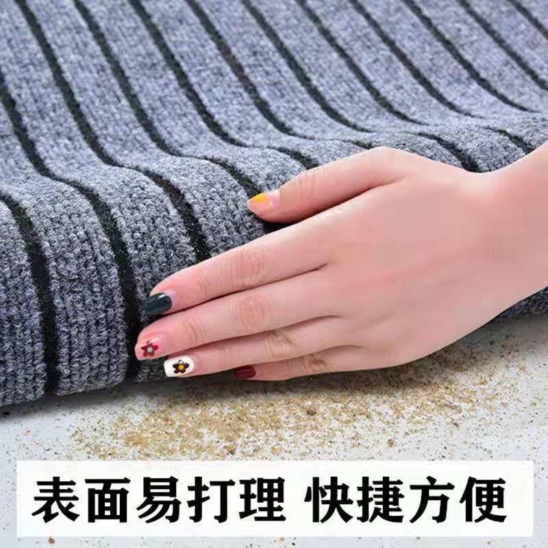 キッチンにも最適な防滑吸水マットで快適空間を実現