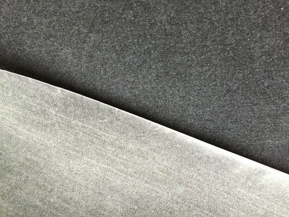 油や液体を吸収するキッチンマット 工場や廊下に最適な耐汚れマット 防水加工で安心