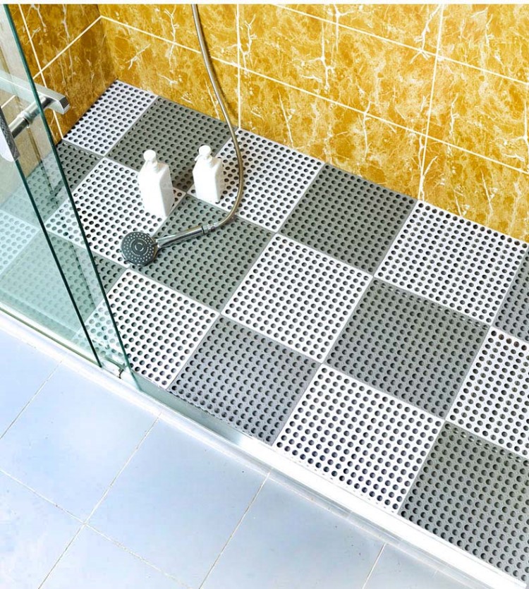 キッチンやトイレに最適な防滑マット 水に強く安心な使い心地