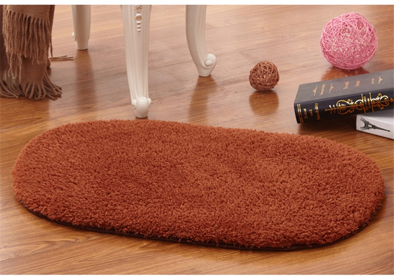 シンプルでおしゃれなキッチンマットと防滑マットで家全体を快適に