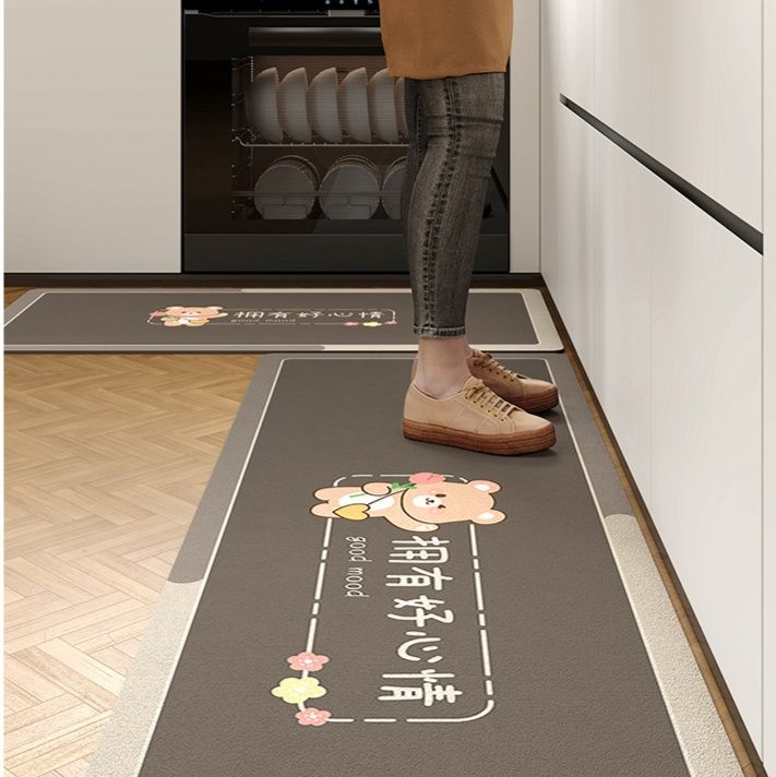 カートゥーンデザインのキッチンマット 吸水性抜群の防油防滑 家庭用の耐汚れで洗える地毯