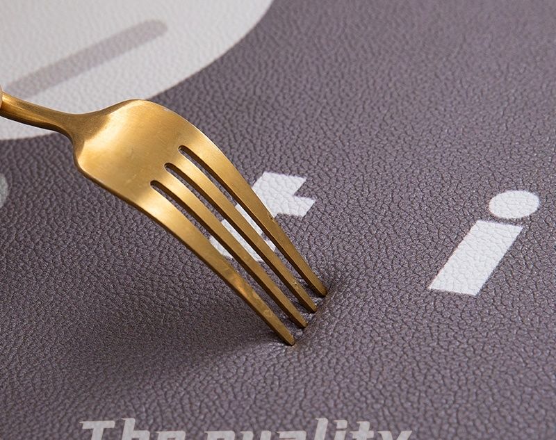 洗える滑り止め付きで長時間快適！花柄シンプルキッチンマット270cm