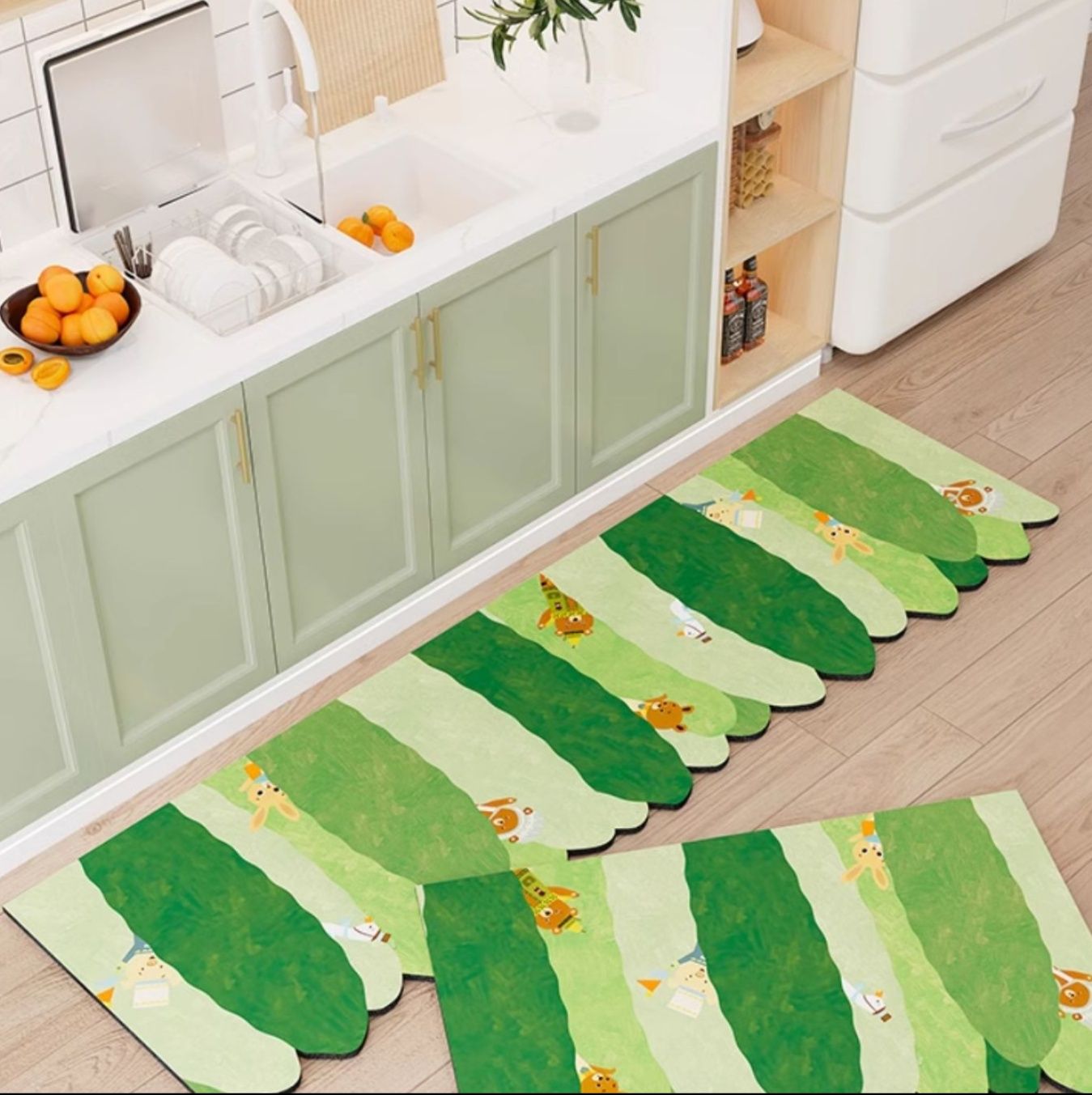 拭けて洗える！森林風デザインの防滑キッチンマット45×180cm対応