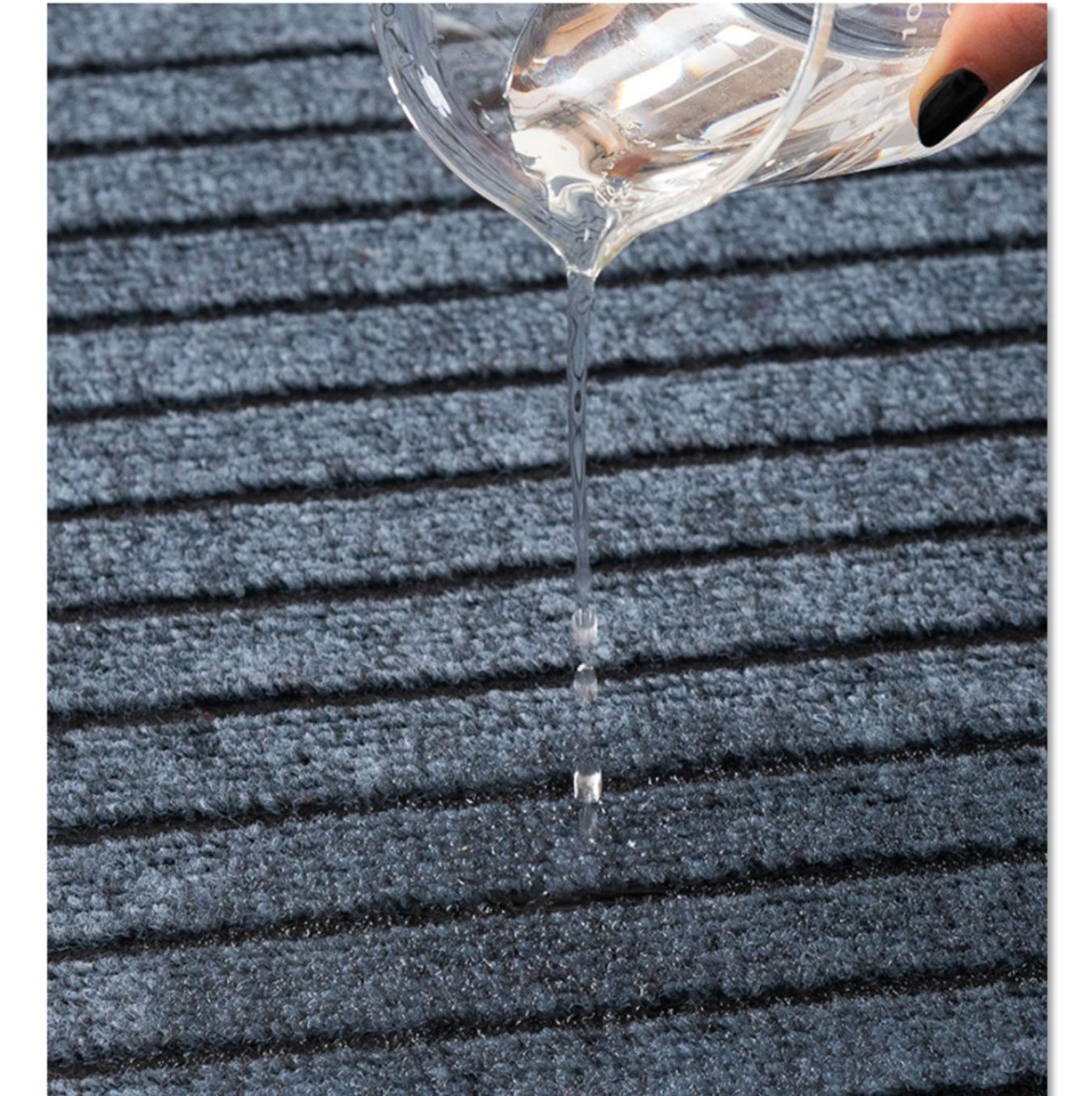 拭ける撥水加工でお手入れ簡単！滑り止め付きキッチンマット豊富サイズ