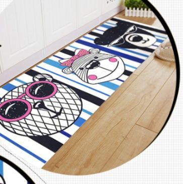 可愛いキャラクターのキッチンマットで毎日を楽しくするバスマット