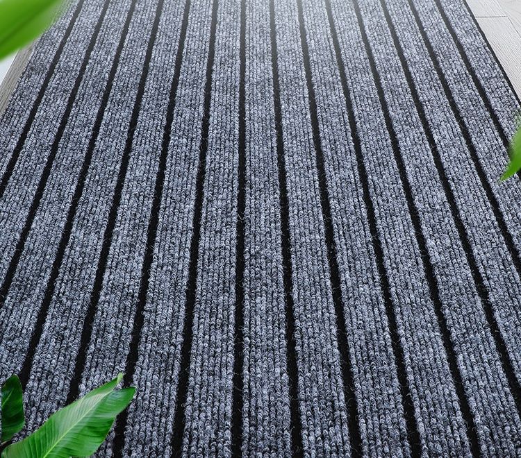 滑り止めキッチンマット 汚れに強い防水デザイン 家庭用の必需品