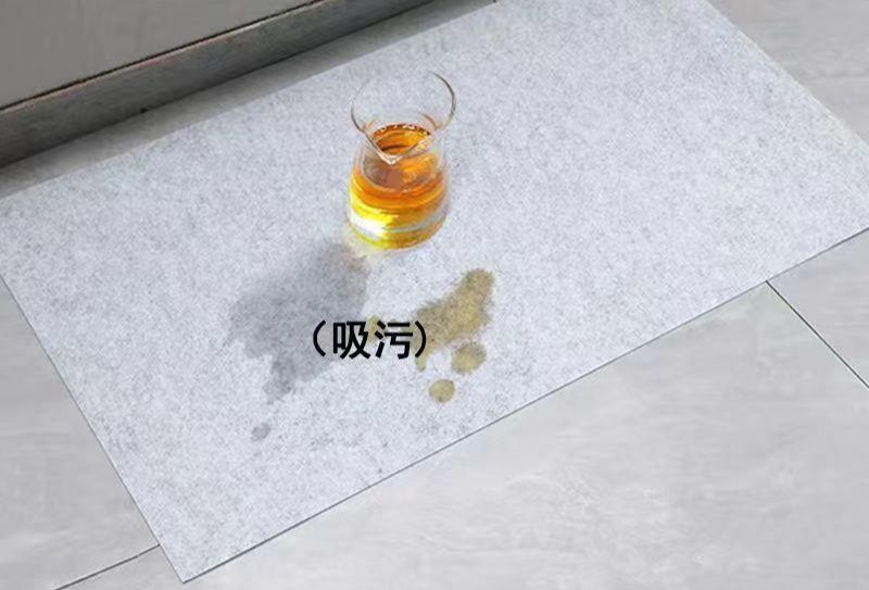 拭けて清潔！防水防油加工の透明キッチンマット60×120cm滑り止め付き