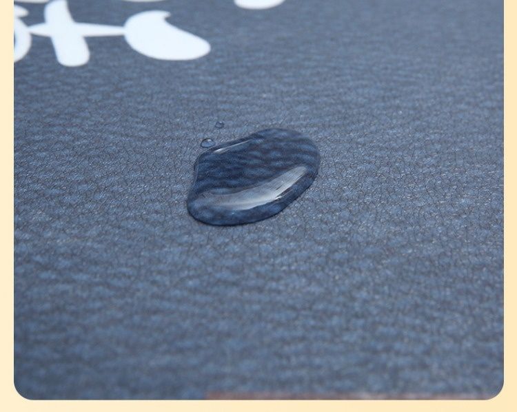 防水防油で汚れもサッと拭ける！多サイズ対応の北欧風キッチンマット