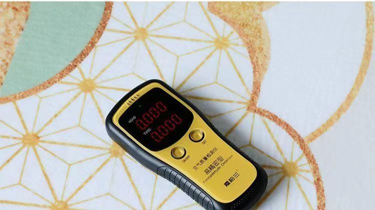 拭けて洗える！PVC製で撥水防滑のおしゃれキッチンマット