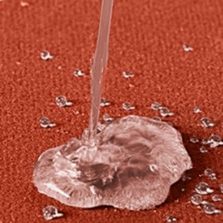 拭けて洗える多機能キッチンマット！防水防油で床暖房対応、豊富サイズ展開