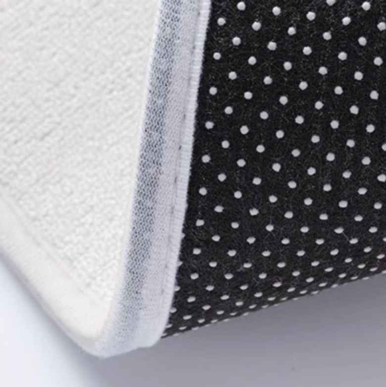 拭けて洗える！吸水性抜群で滑り止め付きのおしゃれキッチンマット