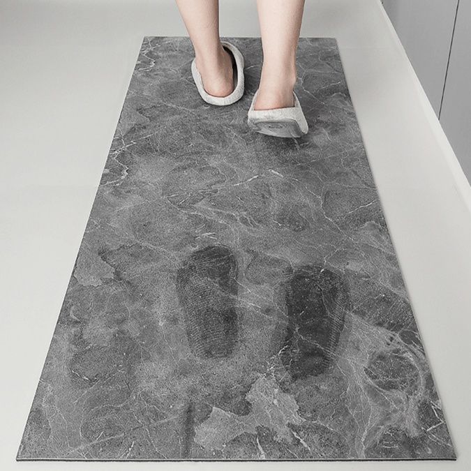 防滑防油で汚れ知らず！洗える吸水性抜群の北欧風キッチンマット