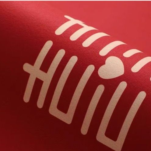 赤色デザインでおしゃれに彩る滑り止め付き洗える高級キッチンマット