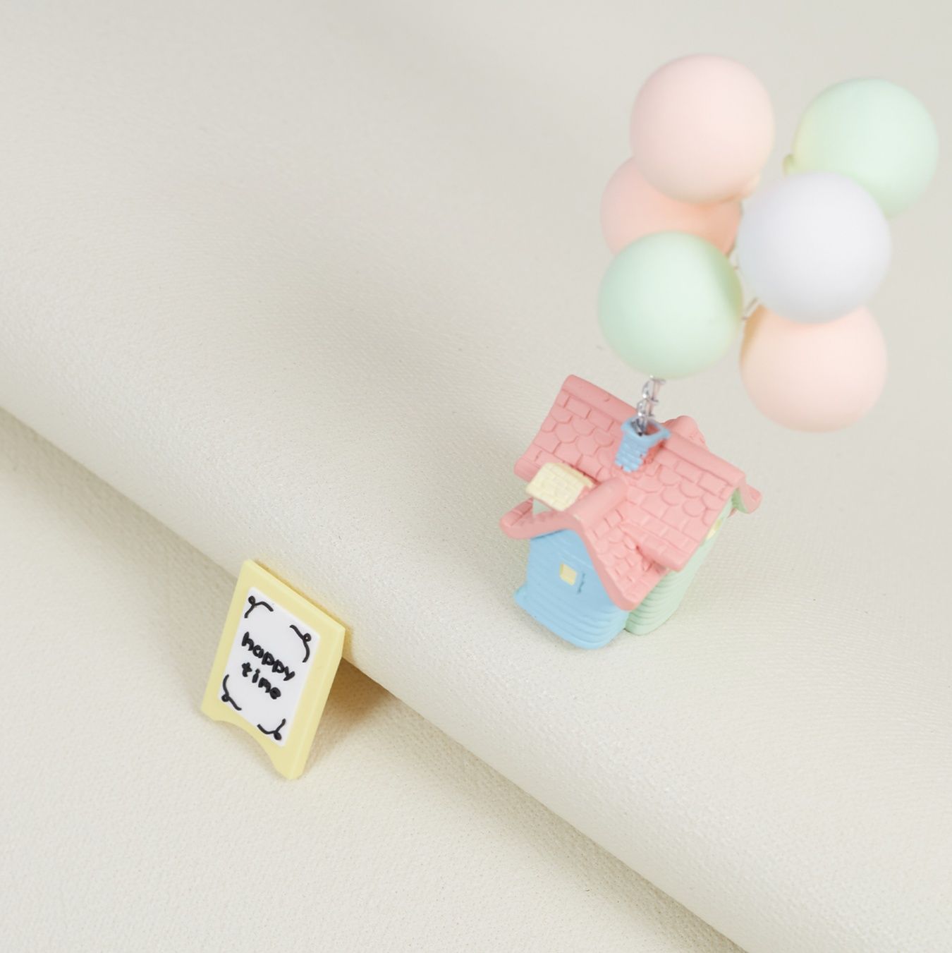 防水PVC素材で油汚れもサッと拭ける！滑り止め付きキッチンマット