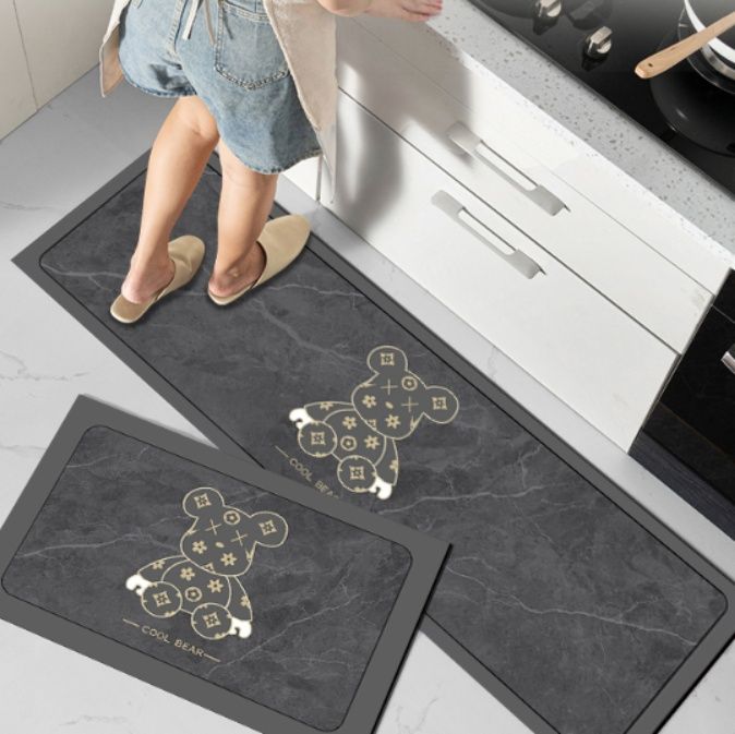 吸水防油でお手入れ簡単！滑り止め付きキッチンマット豊富サイズ展開