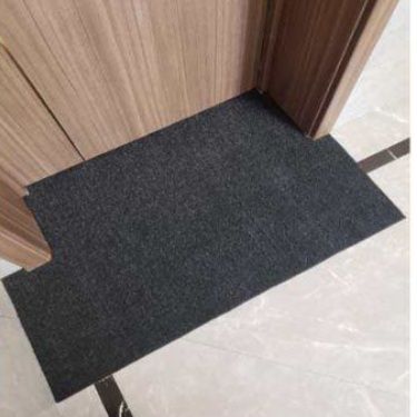 拭けて洗える！滑り止め付きの防水防油キッチンマット