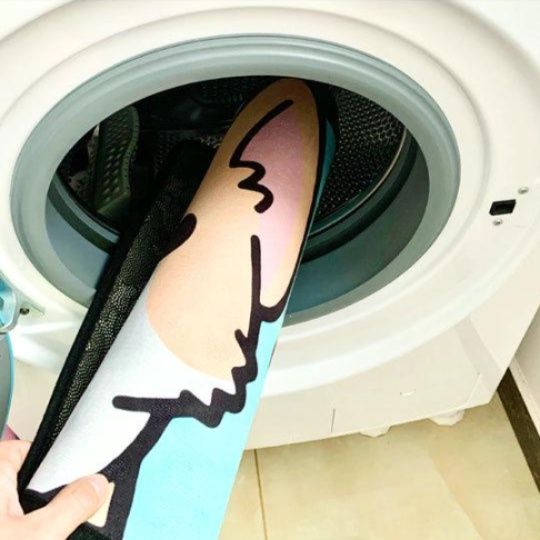 吸水性抜群で清潔感ある！滑りにくくペットにも優しいキッチンマット