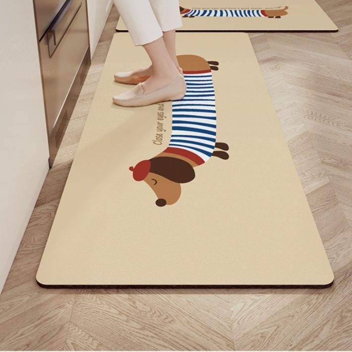 珪藻土使用で吸水抜群！滑り止め付き防油キッチンマット几何模様