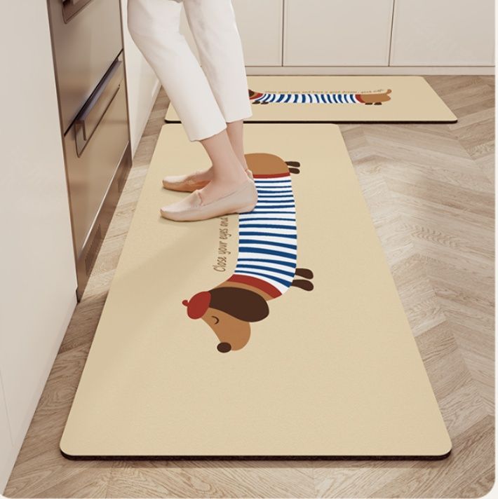 珪藻土使用で吸水抜群！滑り止め付き防油キッチンマット几何模様