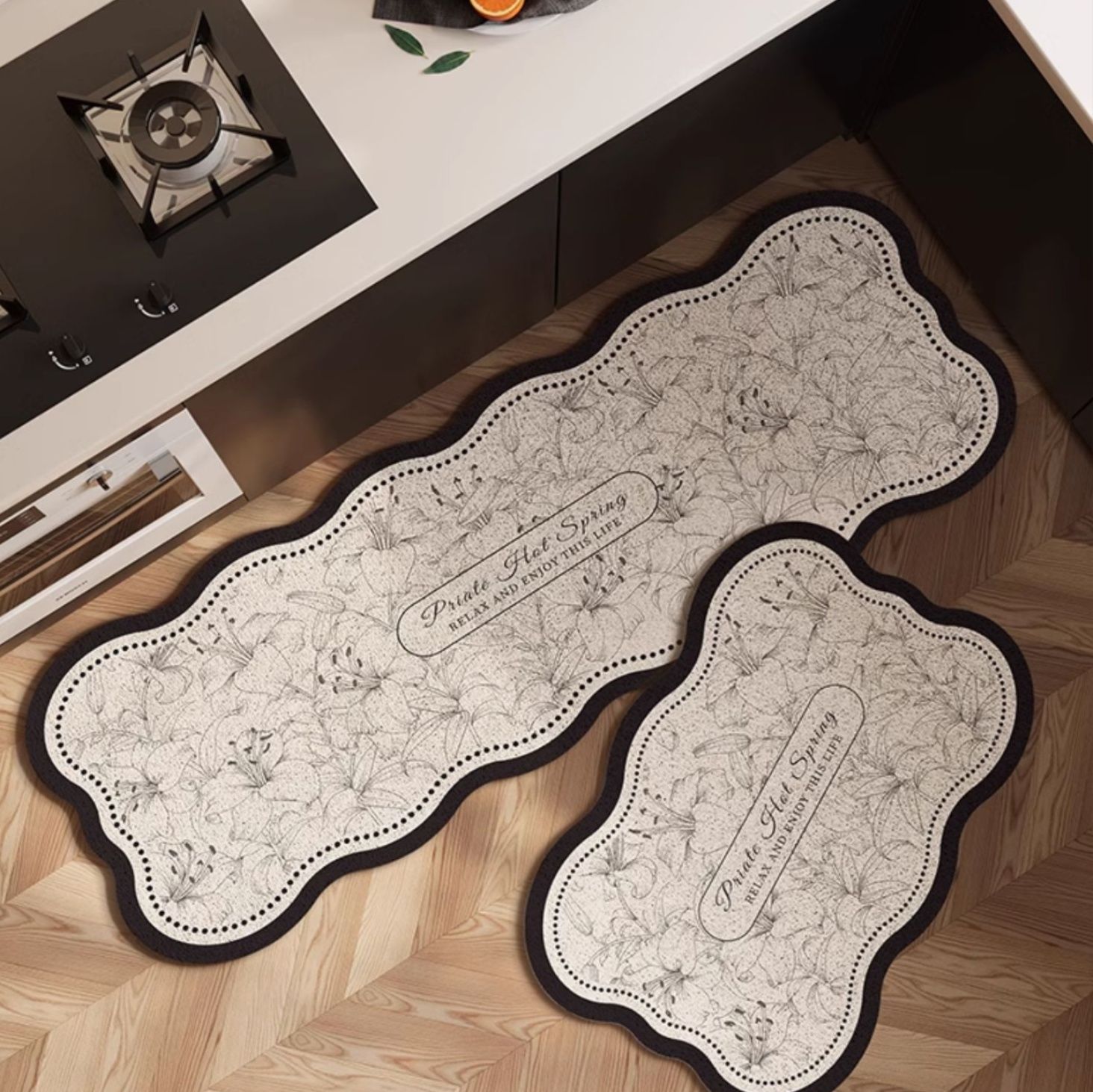 防水防滑で汚れに強い！洗えるおしゃれキッチンマット多彩サイズ展開