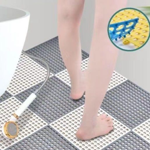 30×30cmタイル型で自由に組合せ！拭けるプラスチック製キッチンマット