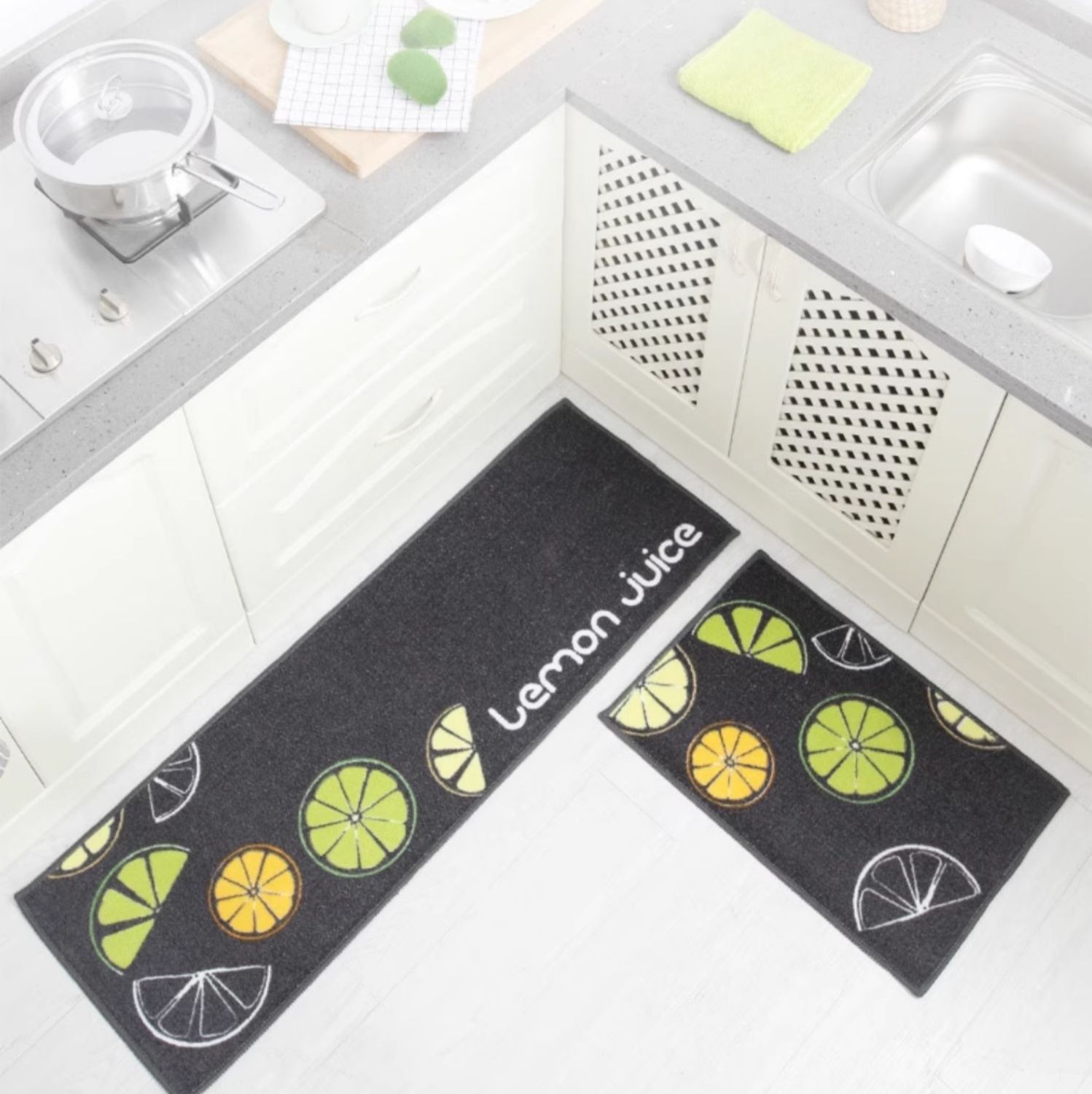 滑り止め付きでずれない！洗える北欧風幾何学模様のキッチンマット40×60cm