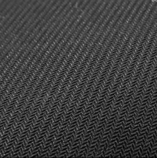 拭くだけ簡単！滑り止め付きで清潔に使える透明キッチンマット