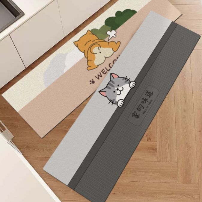 豊富なサイズ展開！拭き取れて洗えるアニメキャラ柄キッチンマット