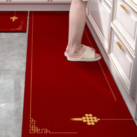 赤が映える北欧風デザインの防水拭けるおしゃれキッチンマット