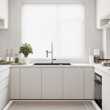 硅藻泥素材で吸水・耐久性抜群!お手入れ簡単な防滑キッチンマット