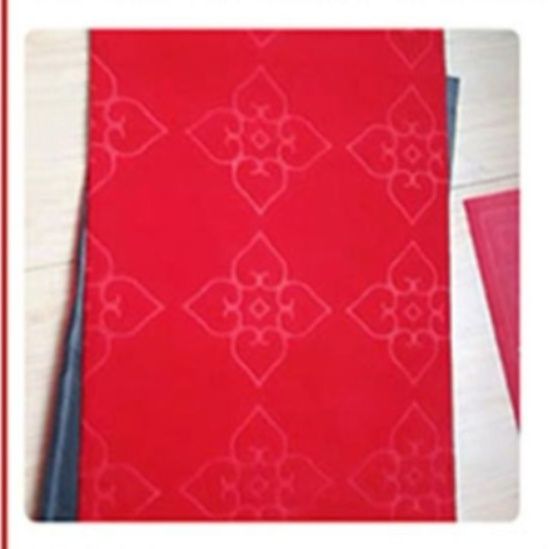 喜庆柄と北欧風カラーが選べる撥水拭ける吸水キッチンマット