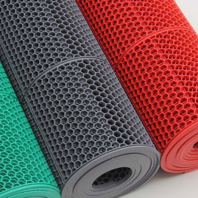 蜂巣六角デザインの防水キッチンマット！滑り止め付き厚手で最大15m対応