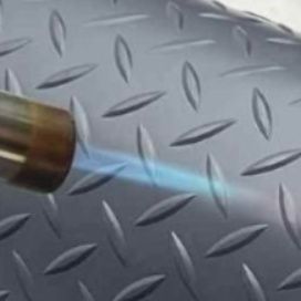 透明感のあるPVC製キッチンマット 拭ける防水仕様で業務用にも対応