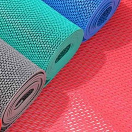 撥水・滑り止め付きで安心 おしゃれな北欧風キッチンマット270cmまで選べる