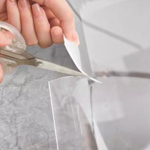 拭き取れて清潔！透明で滑り止め付きのサイズオーダー可能キッチンマット