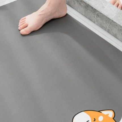 汚れに強く拭けて安心！滑り止め付き北欧風モダンキッチンマット