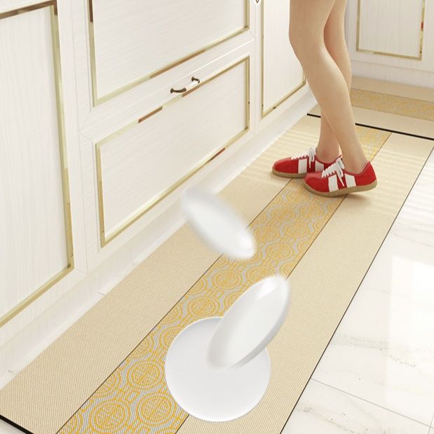 植物柄の北欧風デザインで洗える防滑・防水キッチンマット