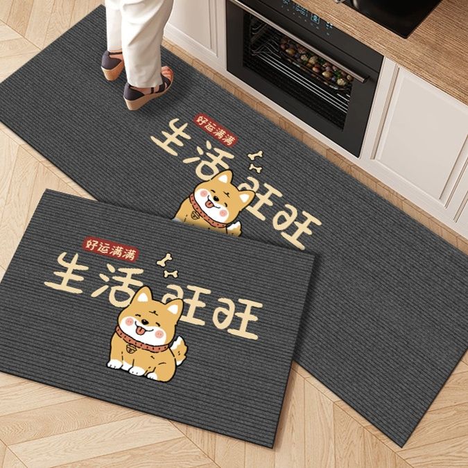 滑り止め付きでずれない！防油吸水機能の洗えるキッチンマット