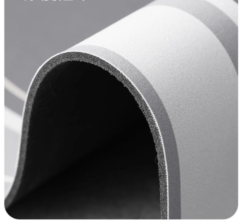 吸水性抜群で拭くだけ簡単！滑り止め付き北欧風キッチンマット