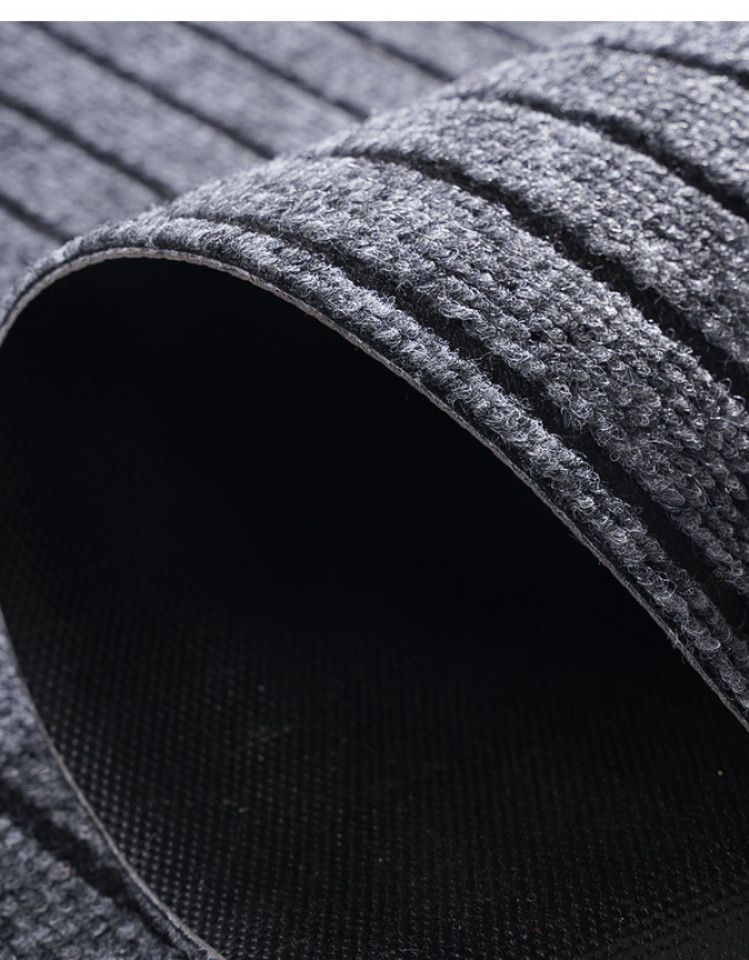 滑り止め付きでずれない！拭ける北欧風デザインの洗えるキッチンマット