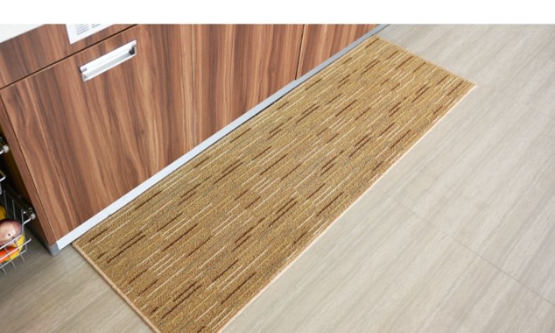 吸水性抜群で拭ける！滑り止め付きおしゃれな北欧風キッチンマット