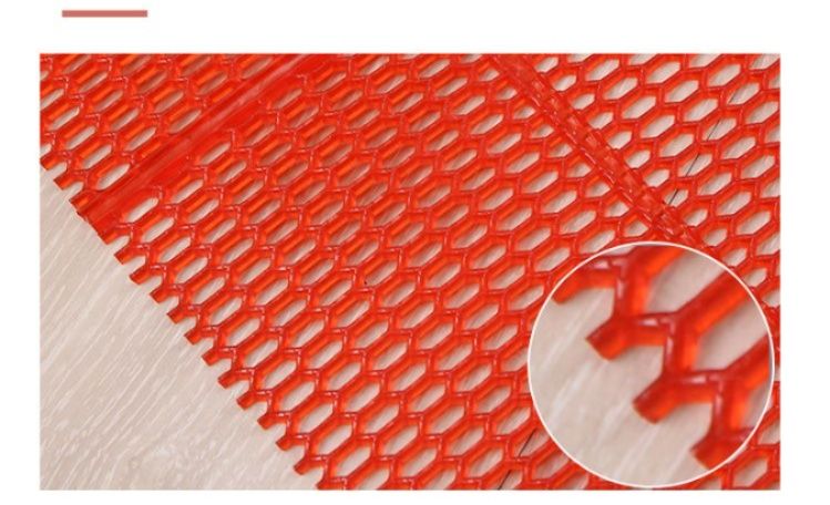 拭けて洗える撥水PVC素材。北欧デザインがおしゃれなキッチンマット