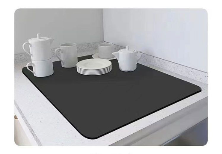 硅藻土で吸水抜群！拭ける北欧花柄キッチンマット4サイズ展開洗える