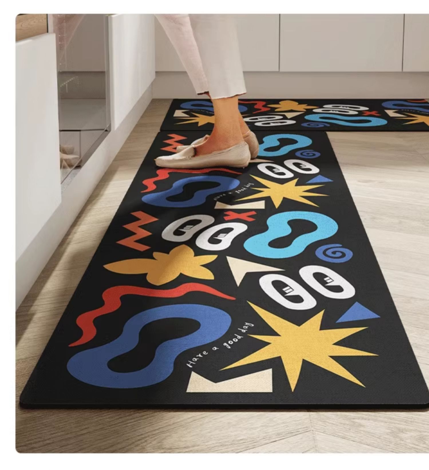 2025新作｜吸水拭ける撥水加工で汚れにくい北欧風キッチンマット