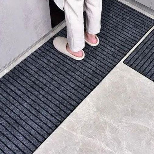 拭けて清潔！超厚タイプの滑り止め付きPVCキッチンマット多サイズ展開