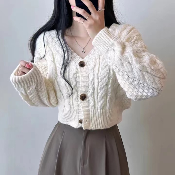 ニット ニット ケーブル編みショート丈カーディガン