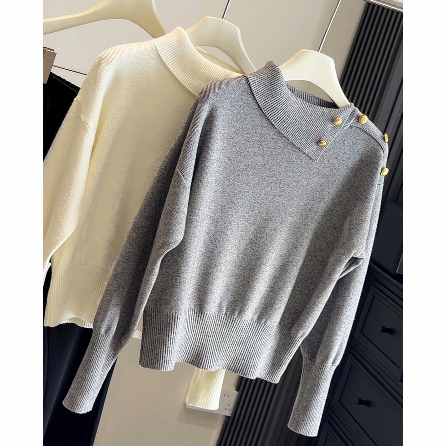 金ボタン付き折り返し襟ニットセーター韓国風レディース5色